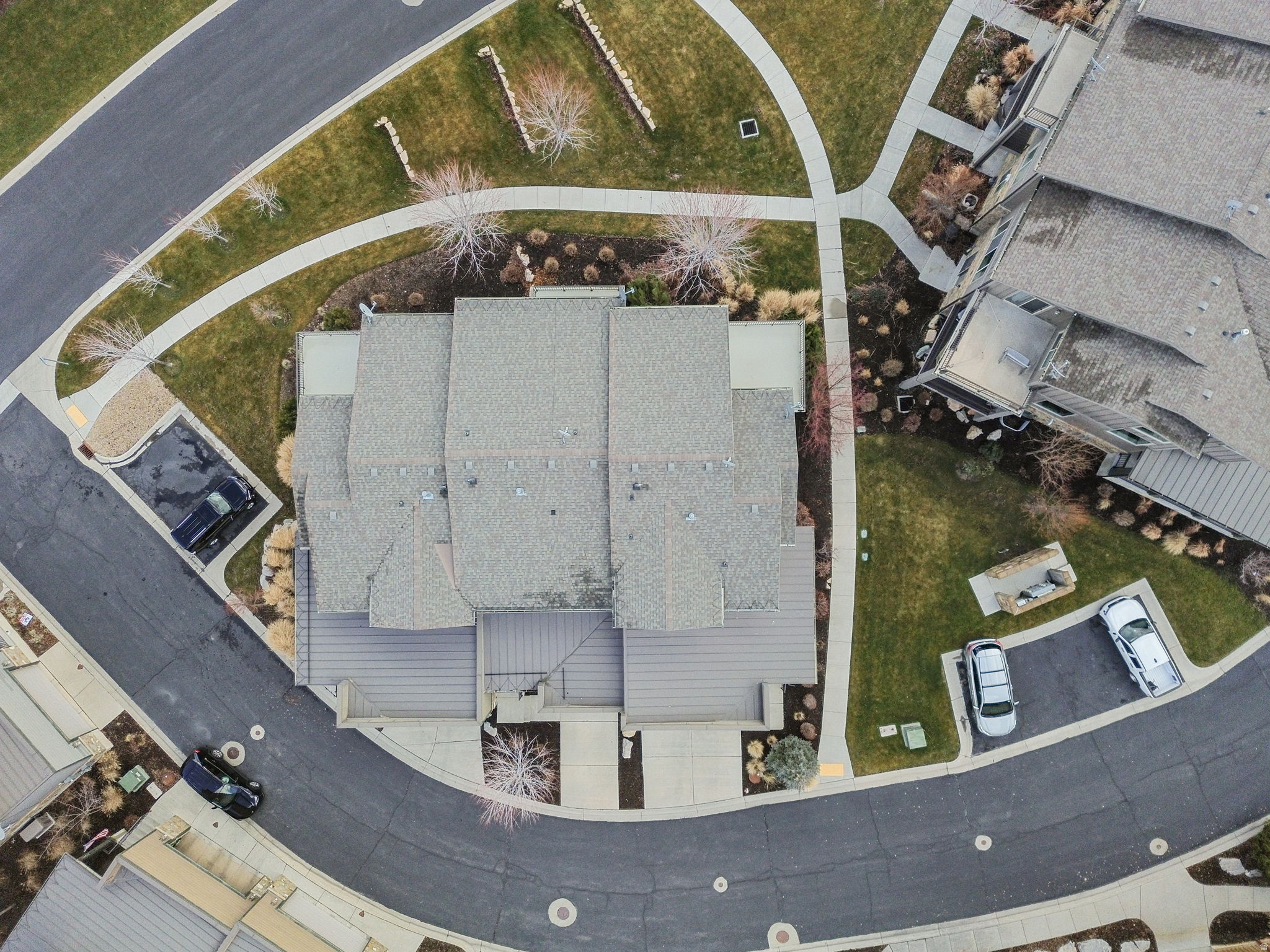 ESCAPES AT EDGEWATER - Residential