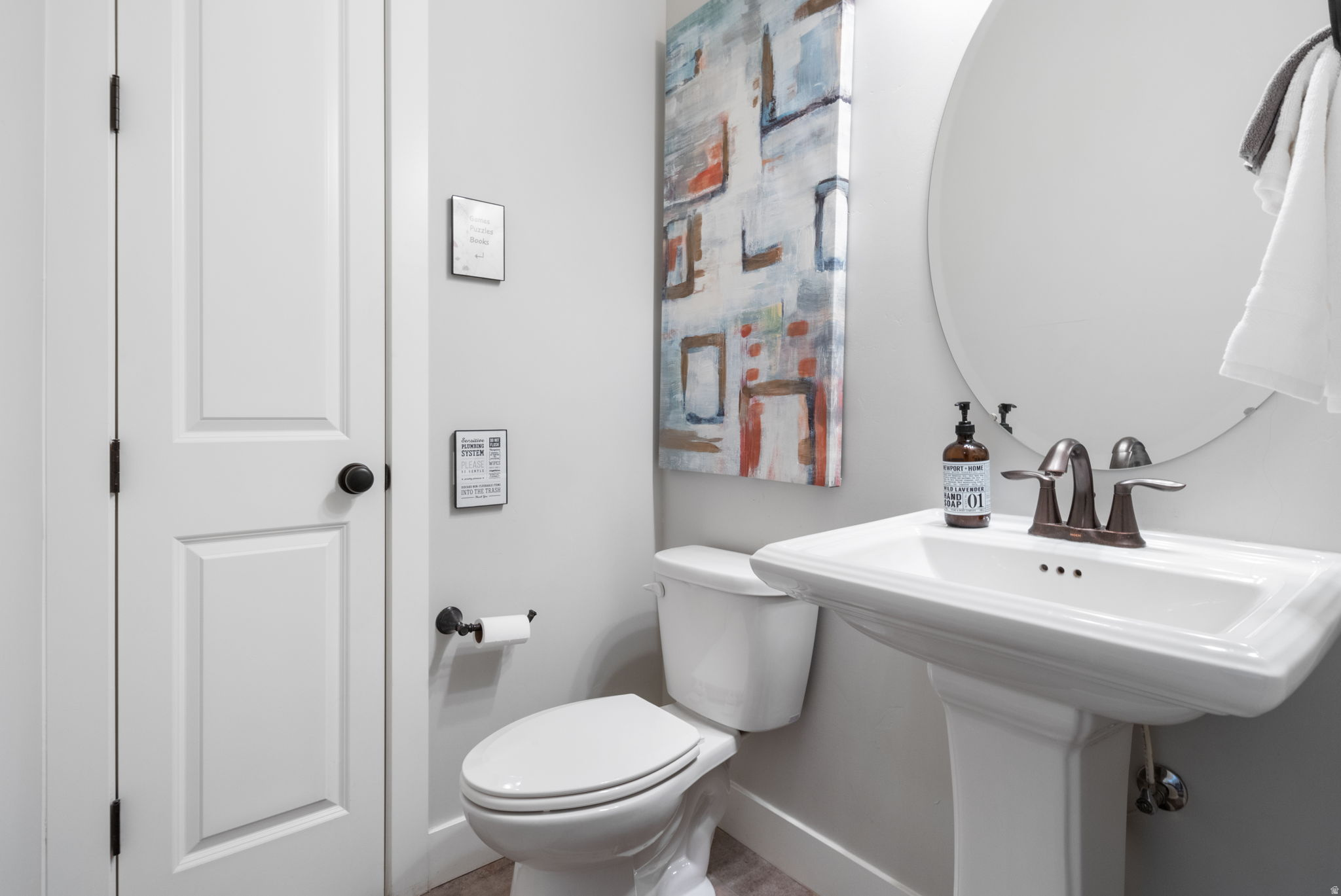 ESCAPES AT EDGEWATER - Residential