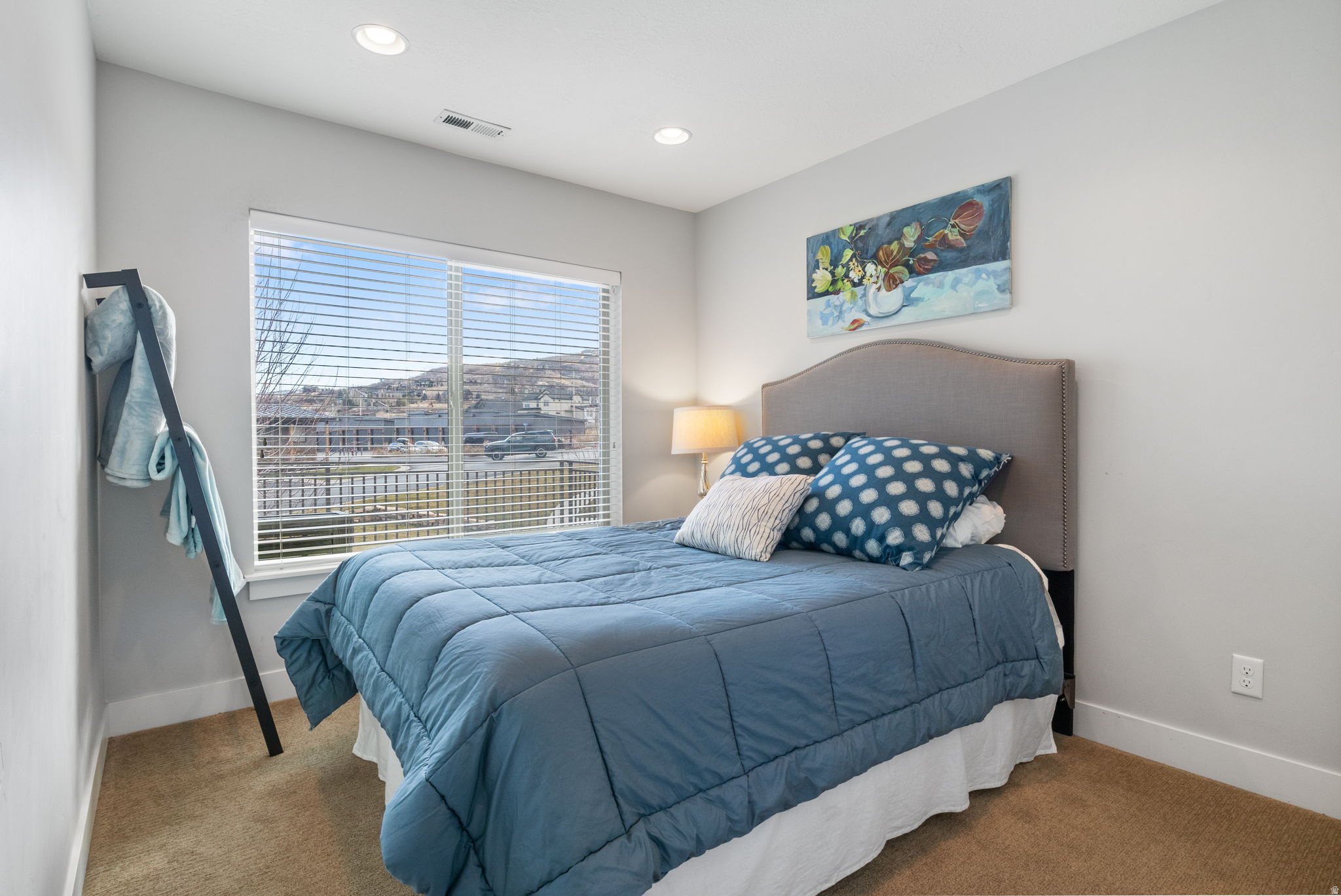 ESCAPES AT EDGEWATER - Residential