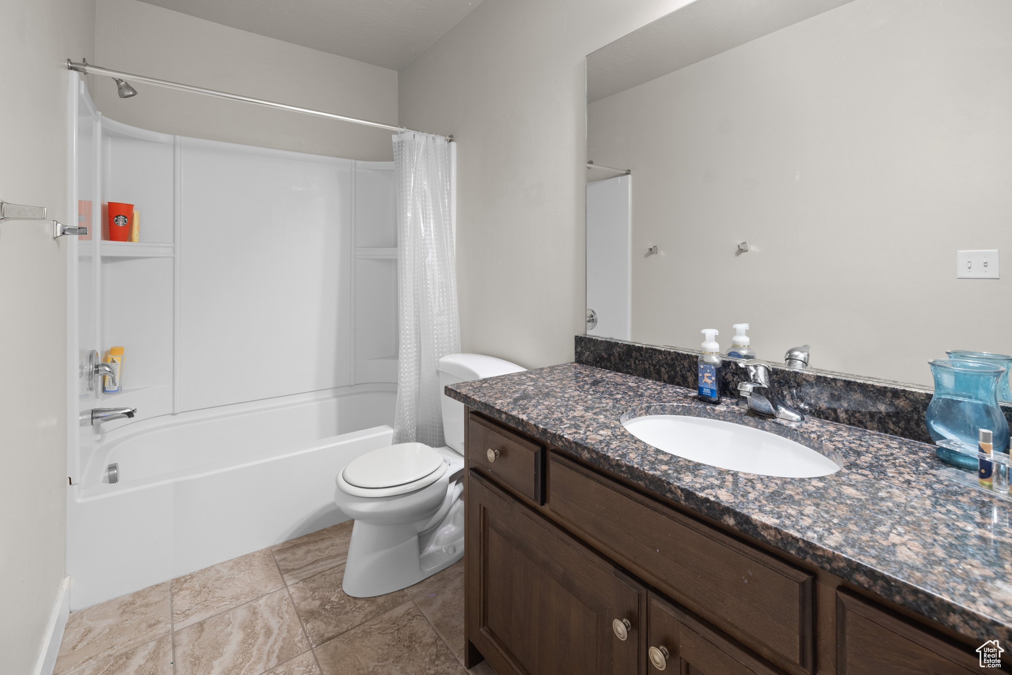 Provo, Utah 84604, United States, 4 Bedrooms Bedrooms, ,3 BathroomsBathrooms,Residential,Active,165751