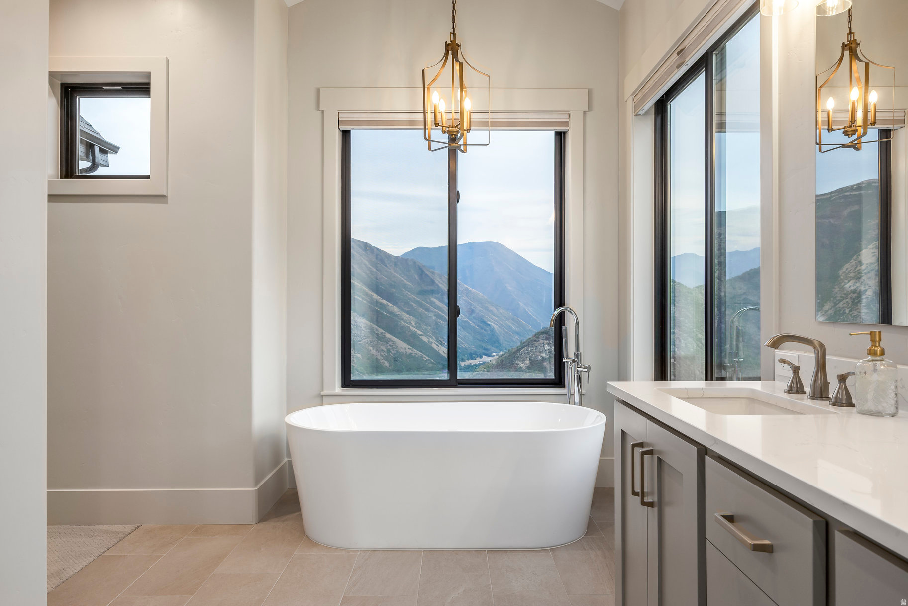 HOBBLE CREEK HAVEN MHD AMENDED - Residential