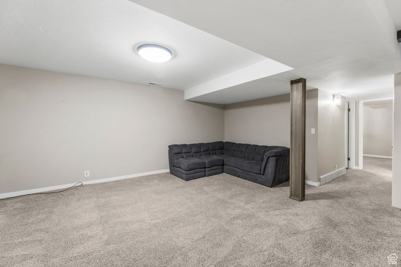 BROOKSTONE - Residential