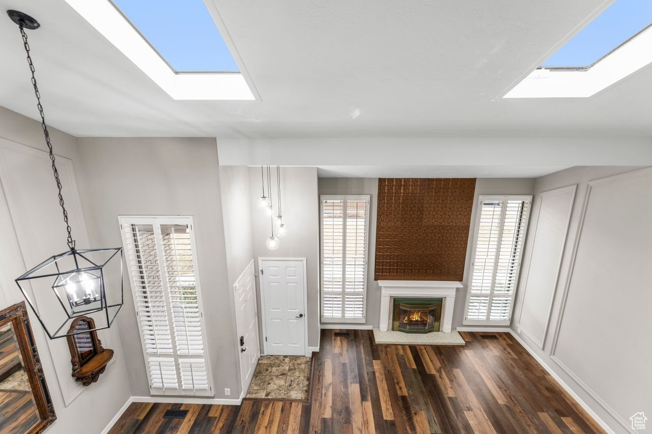 BROOKSTONE - Residential