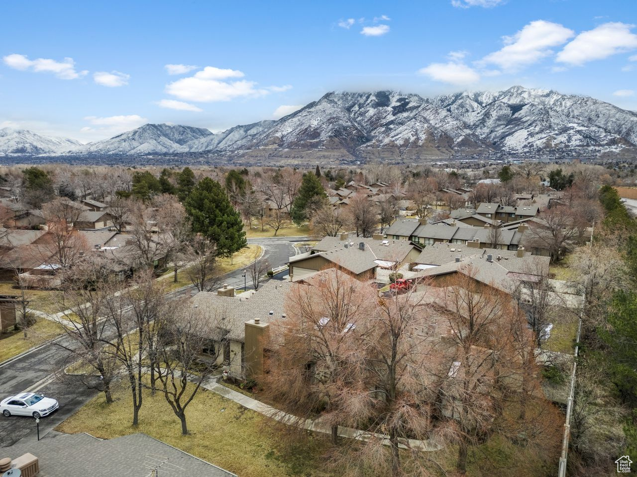 BROOKSTONE - Residential