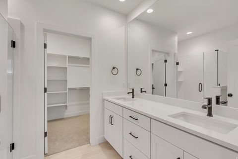 Tiny photo for 6996 W HIDDEN HILLS WAY #182, West Jordan, UT 84081 (MLS # 2129990)