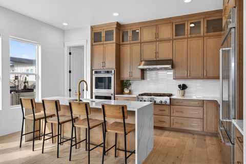 Tiny photo for 12292 S TUFF CANYON CV, Herriman, UT 84096 (MLS # 2140979)