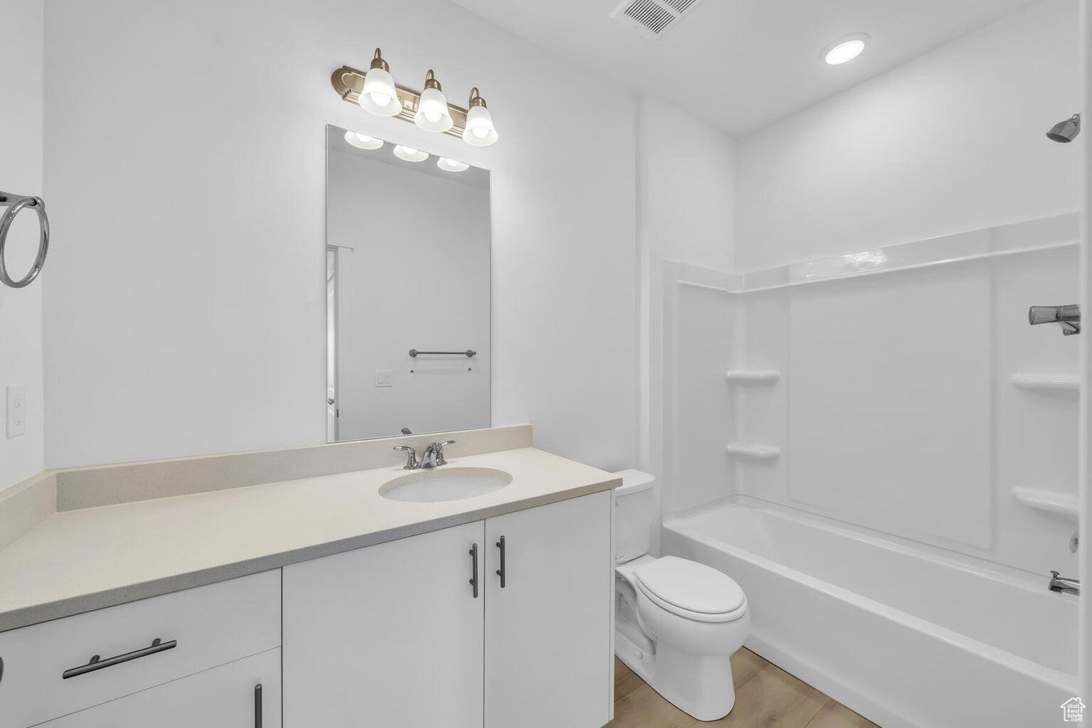 AUBURN HILLS 21A CONDOMINIUM OF LOT 1 - Residential