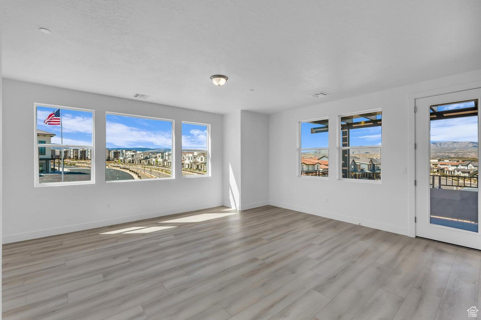 AUBURN HILLS 21A CONDOMINIUM OF LOT 1 - Residential