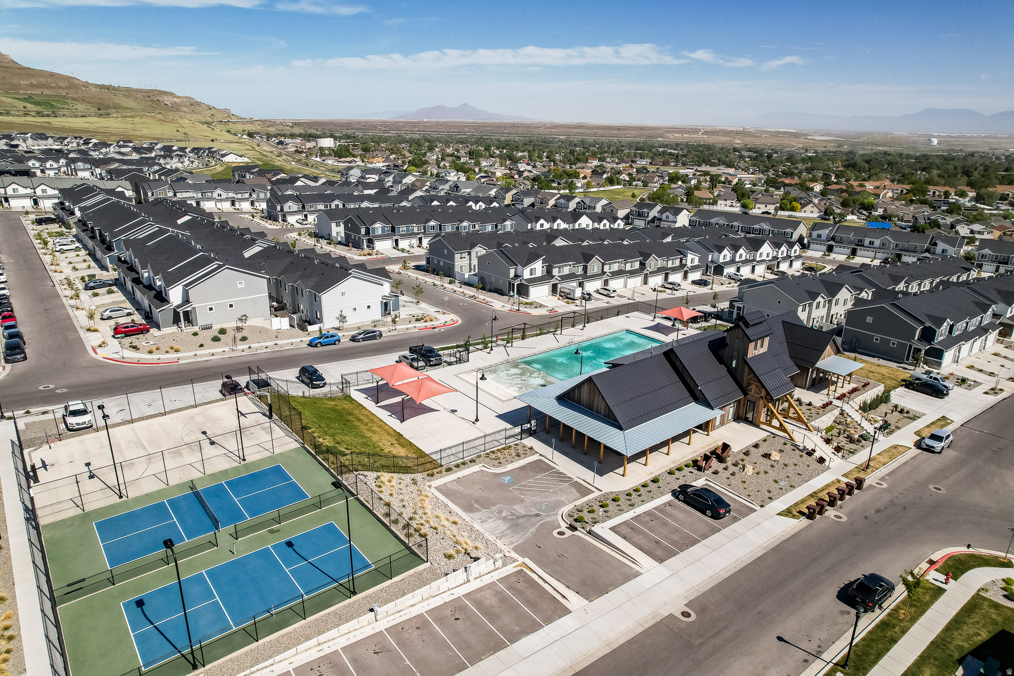 LITTLE VALLEY GATEWAY - Residential