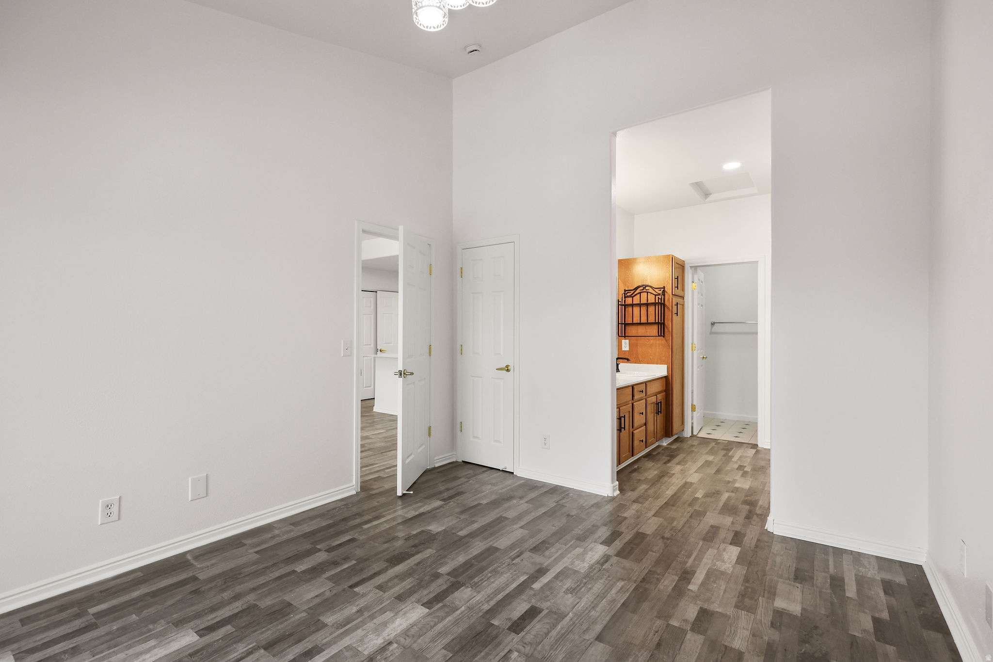 RIVER RUN CONDOS - Residential