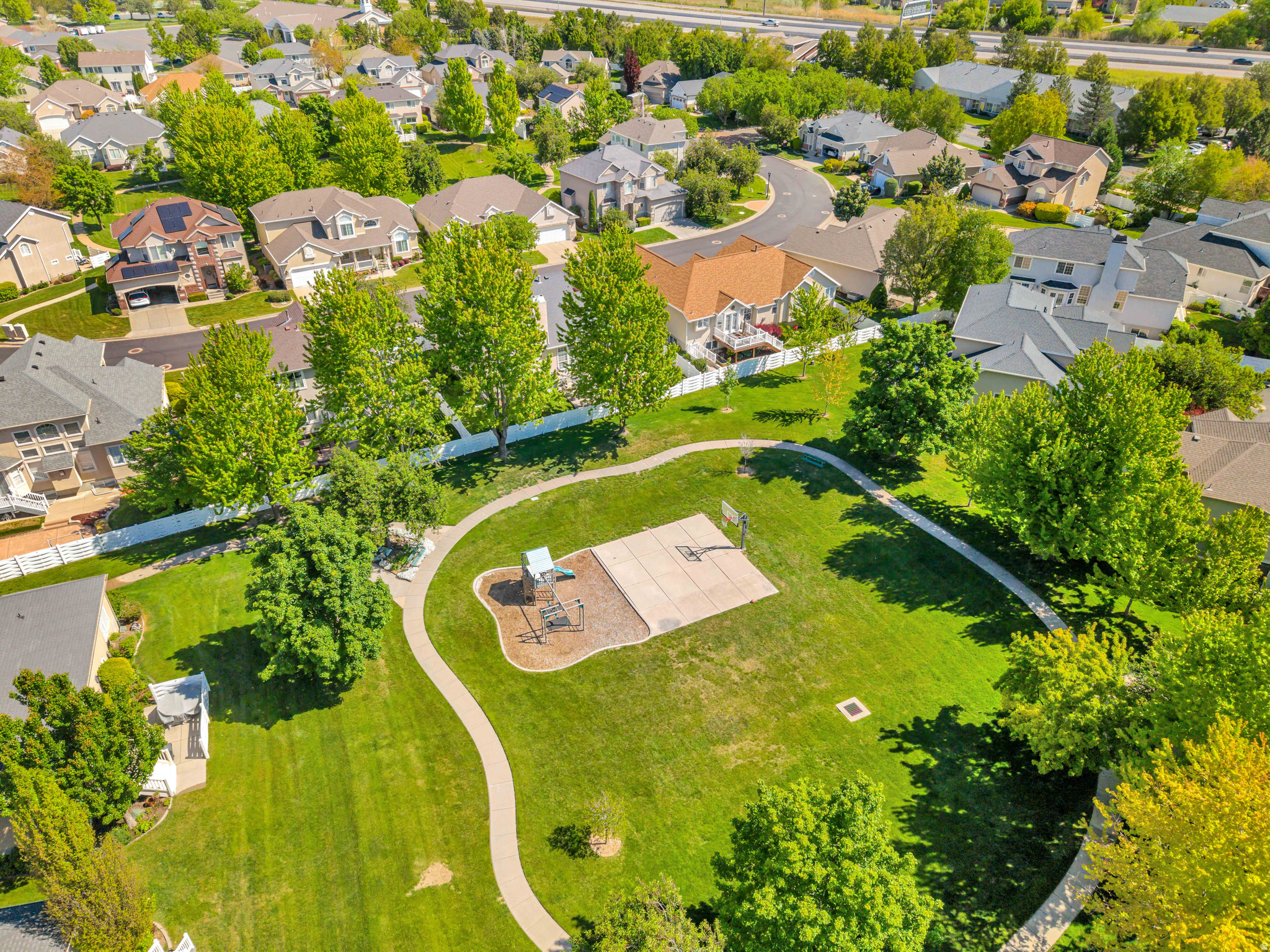 FAIRWAYS OF OAKRIDGE - Residential