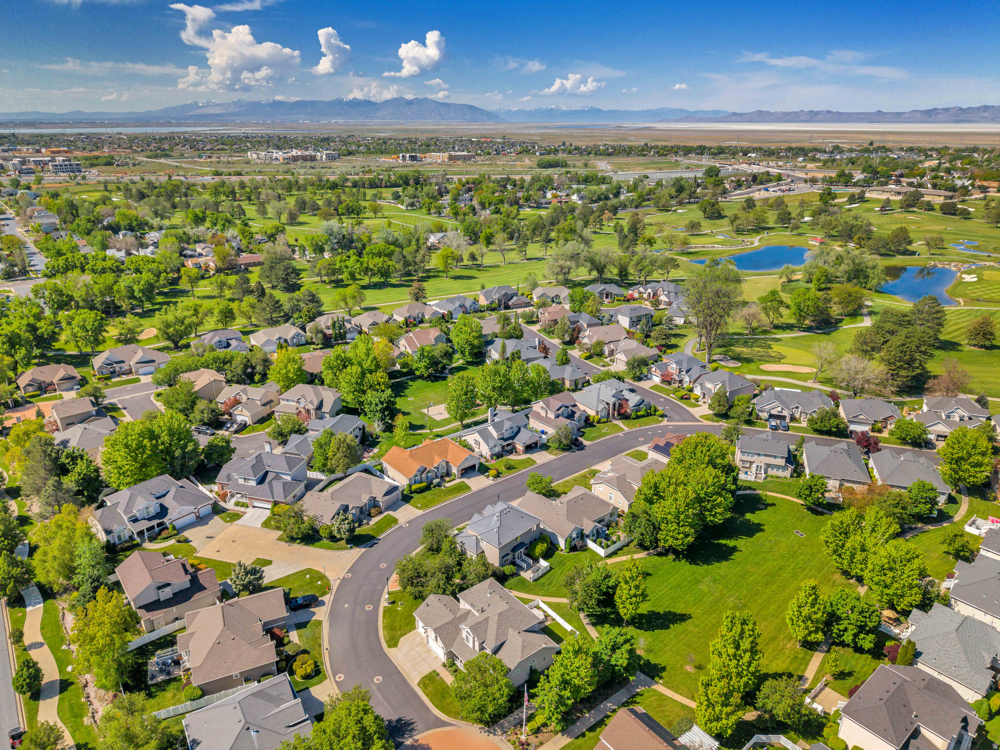 FAIRWAYS OF OAKRIDGE - Residential