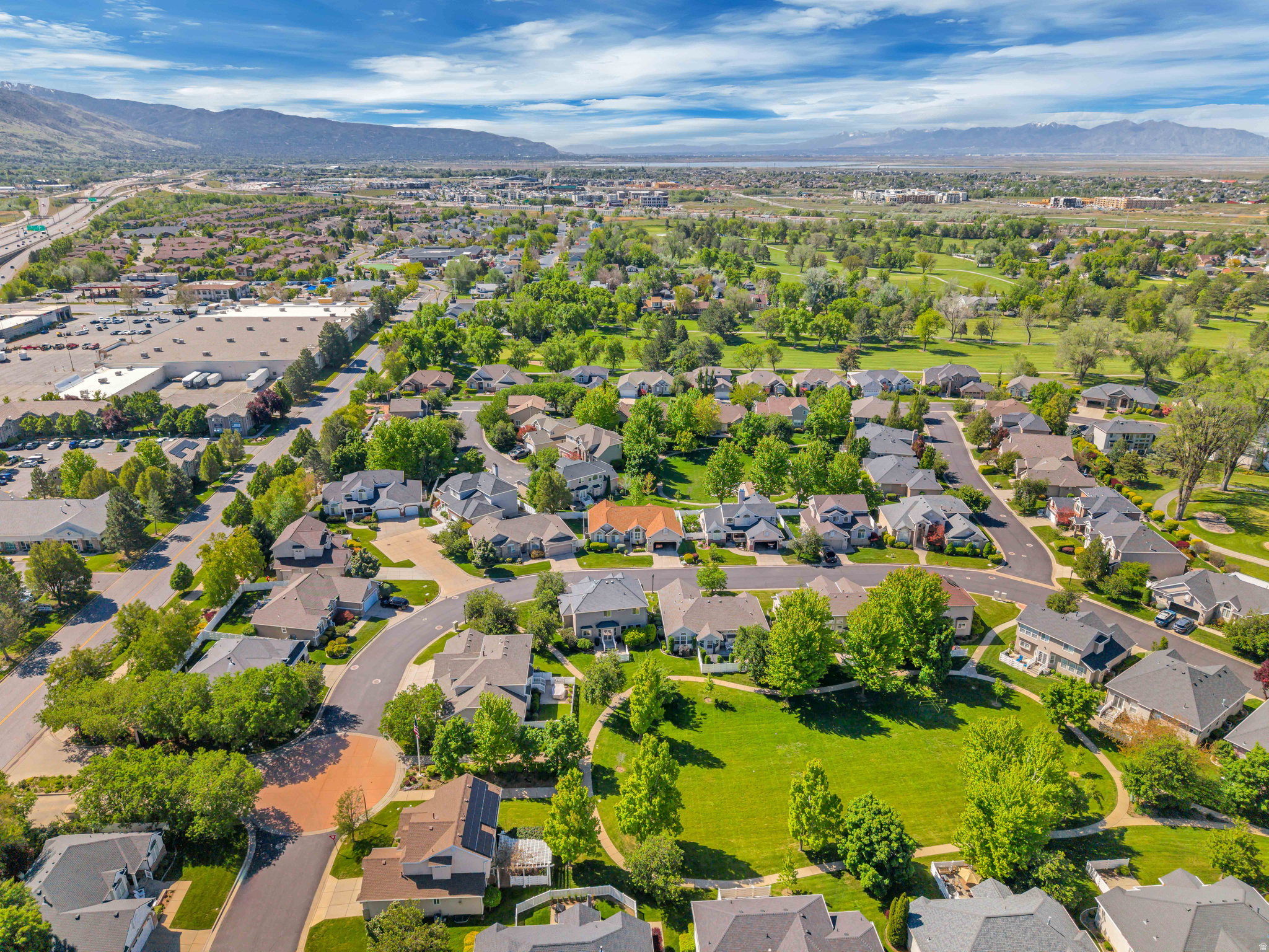 FAIRWAYS OF OAKRIDGE - Residential