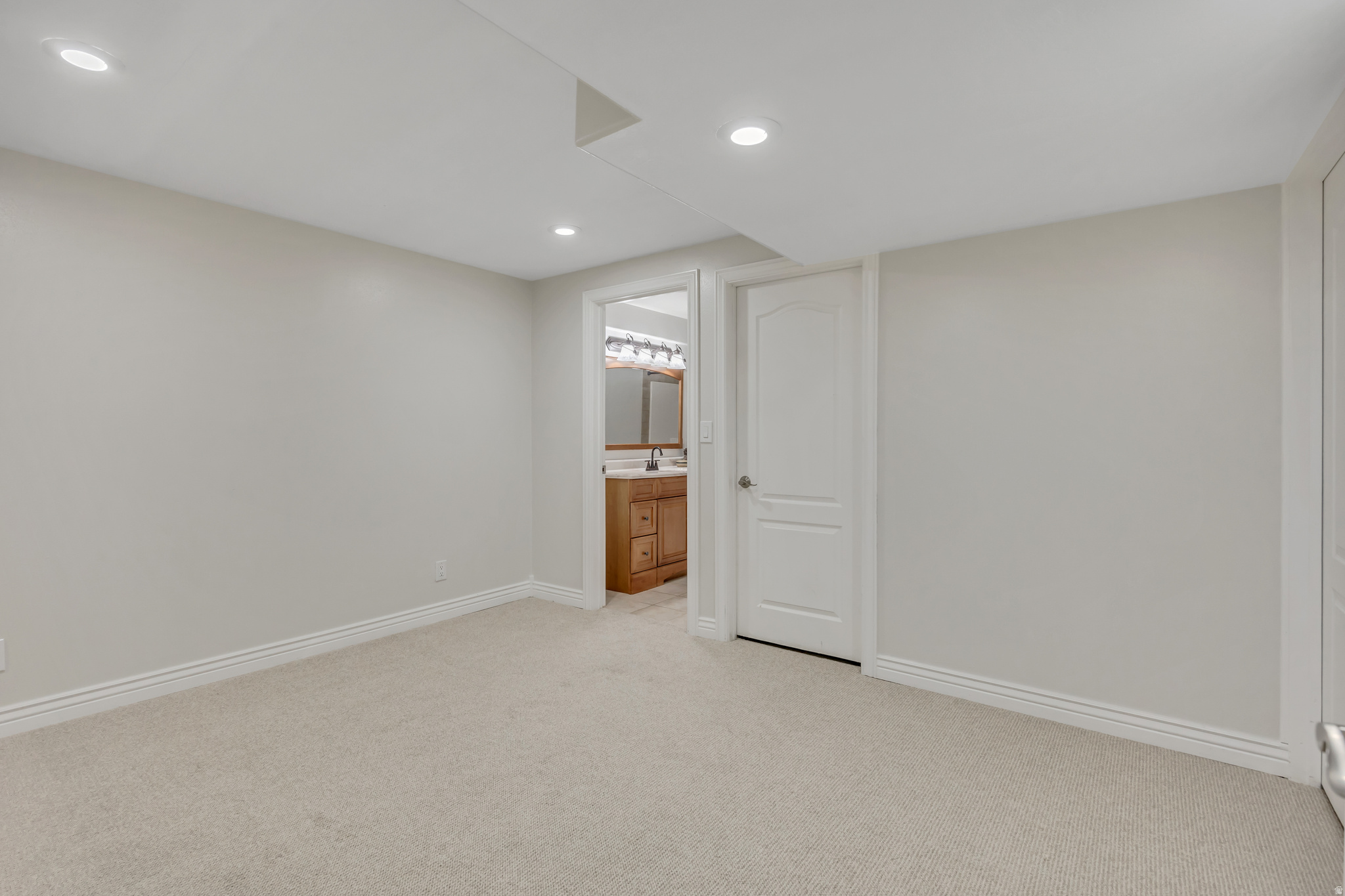 FAIRWAYS OF OAKRIDGE - Residential