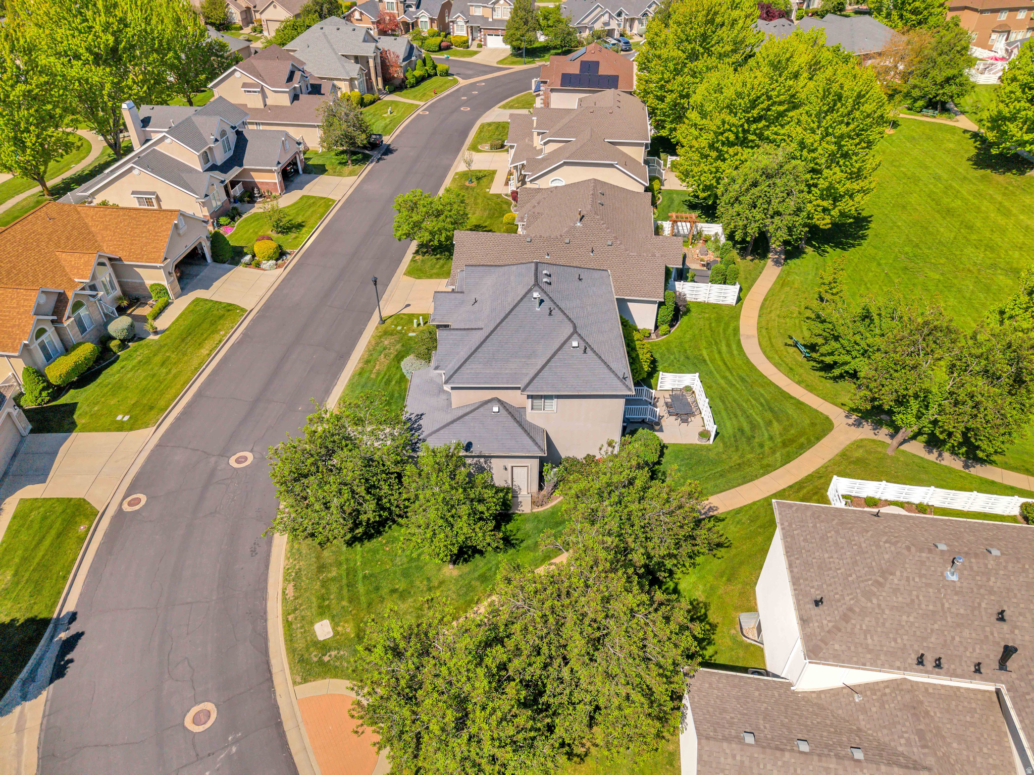 FAIRWAYS OF OAKRIDGE - Residential