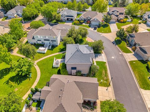 Tiny photo for 1118 ON THE GREEN WAY, Farmington, UT 84025 (MLS # 2156520)