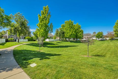 Tiny photo for 1118 ON THE GREEN WAY, Farmington, UT 84025 (MLS # 2156520)