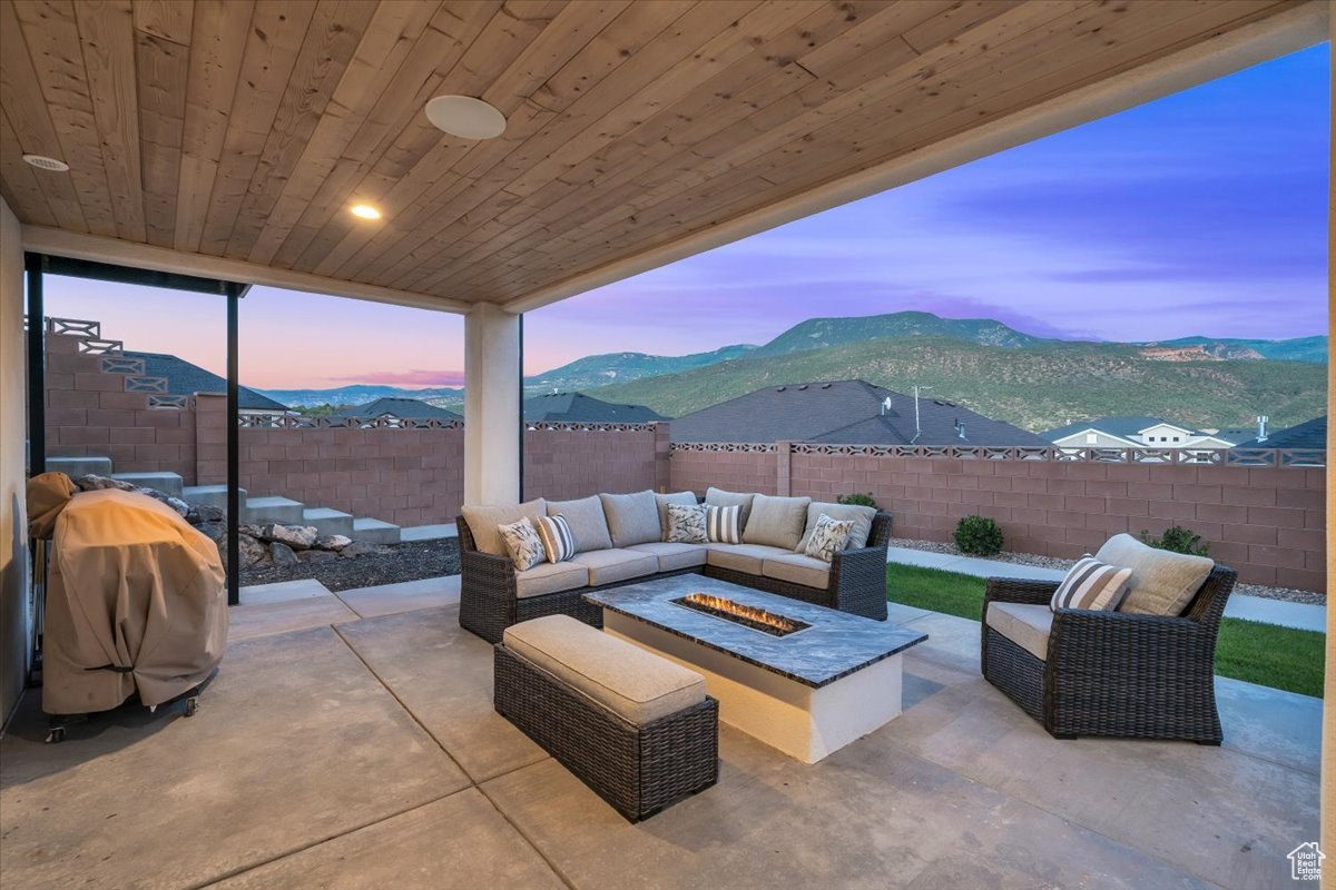 TALON POINTE - Residential