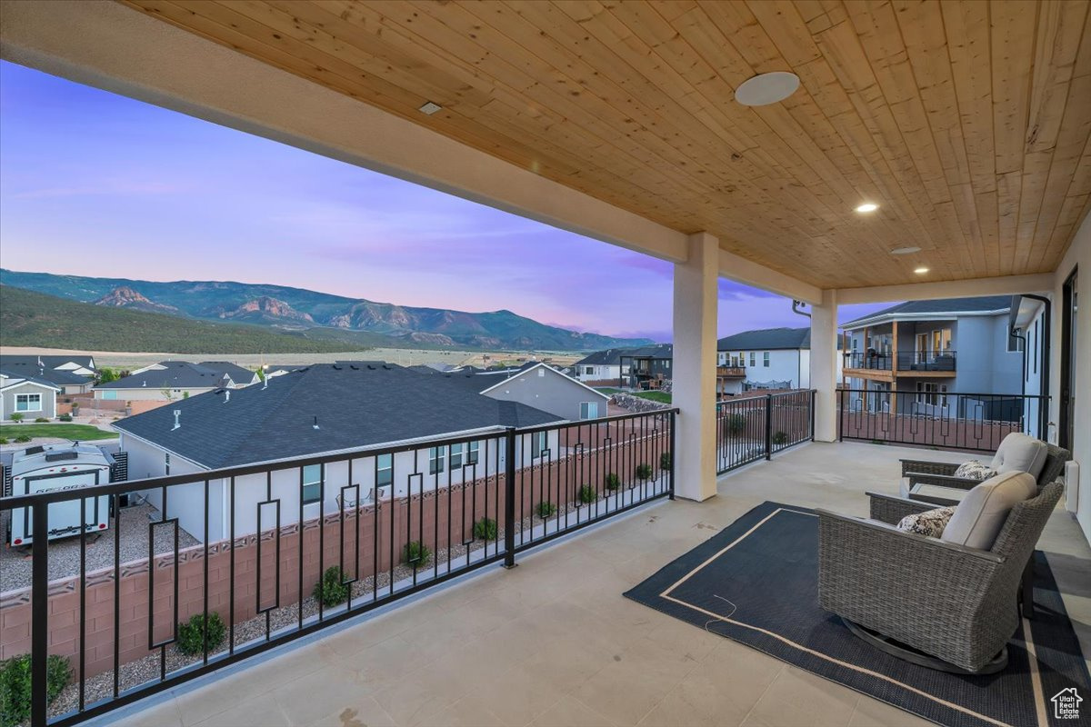 TALON POINTE - Residential