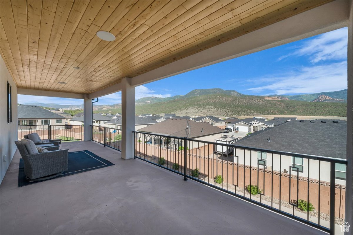 TALON POINTE - Residential