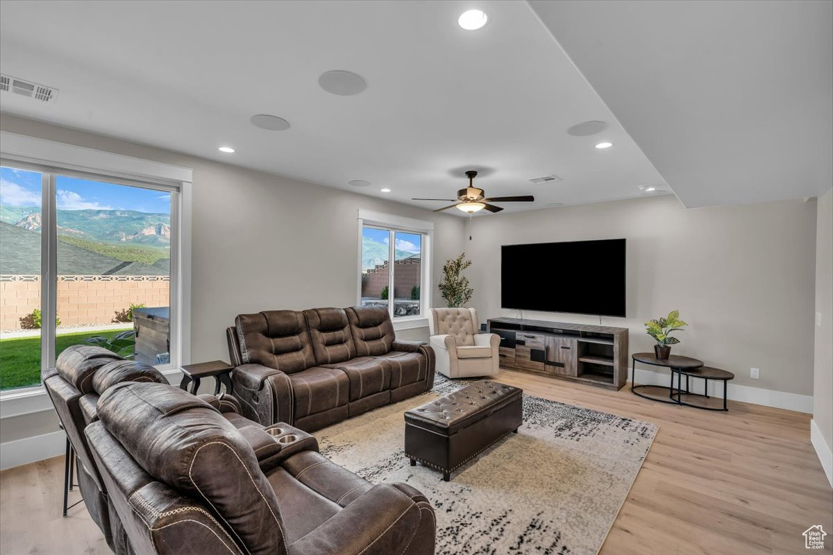 TALON POINTE - Residential