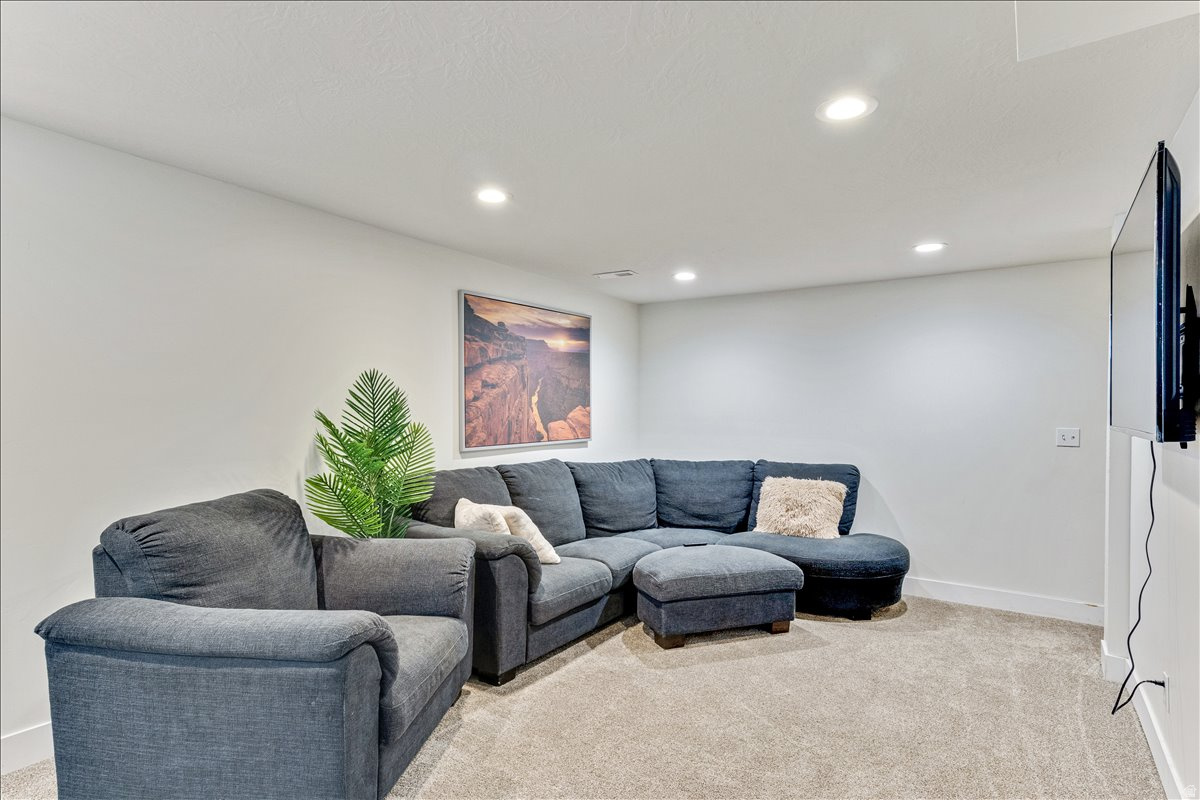 VAE VIEW - Residential