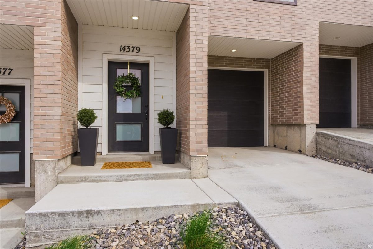 STERLING HEIGHTS - Residential