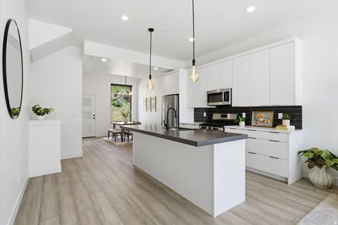 Tiny photo for 14379 S CHAMP CV, Draper, UT 84020 (MLS # 2150543)