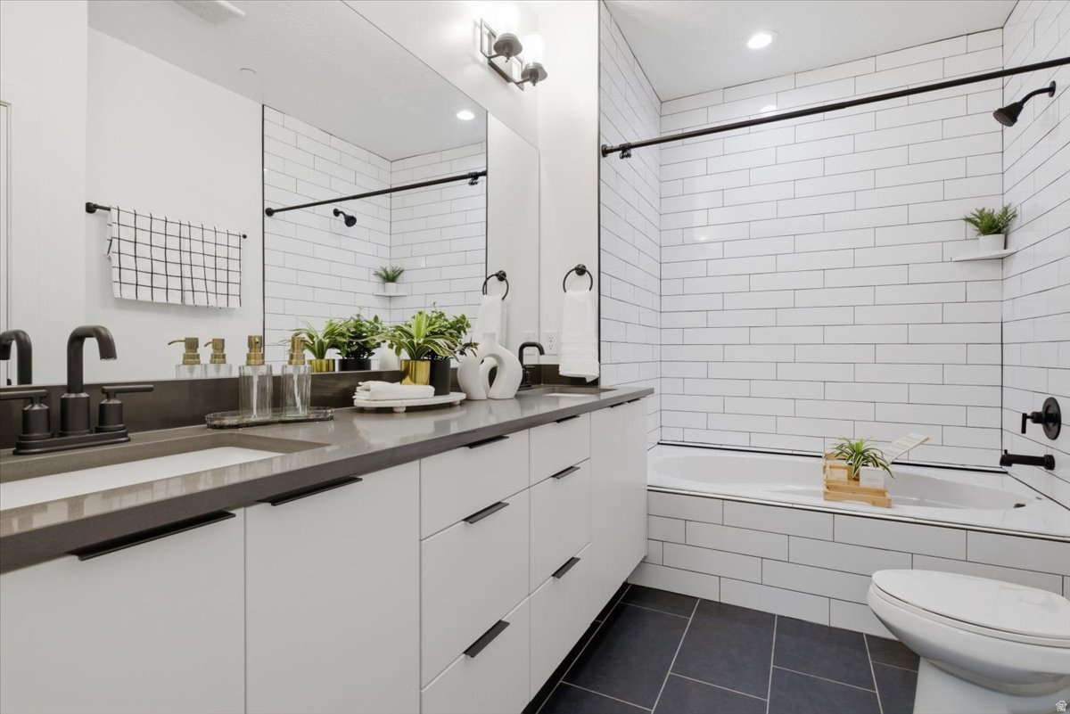 STERLING HEIGHTS - Residential