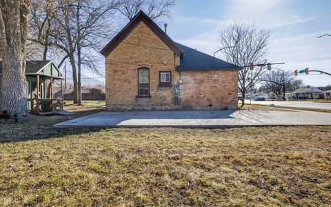 Tiny photo for 805 E 400 S, Springville, UT 84663 (MLS # 2136973)