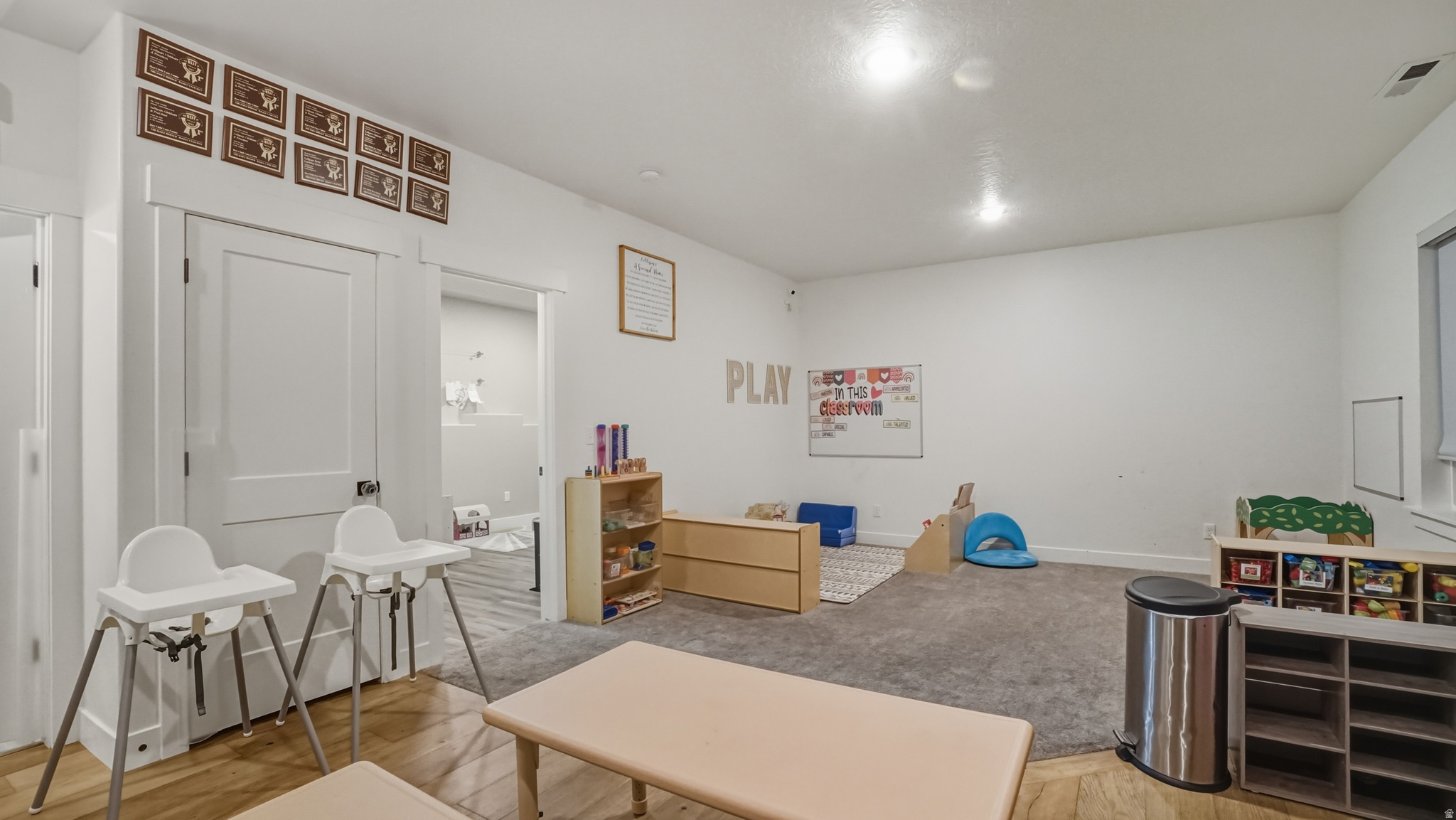 RIVER POINT - Residential