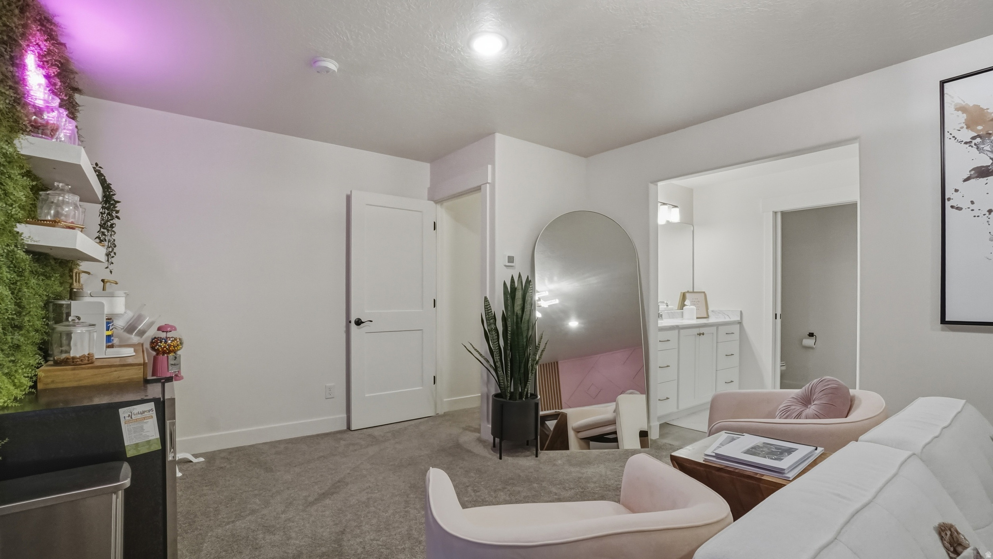 RIVER POINT - Residential