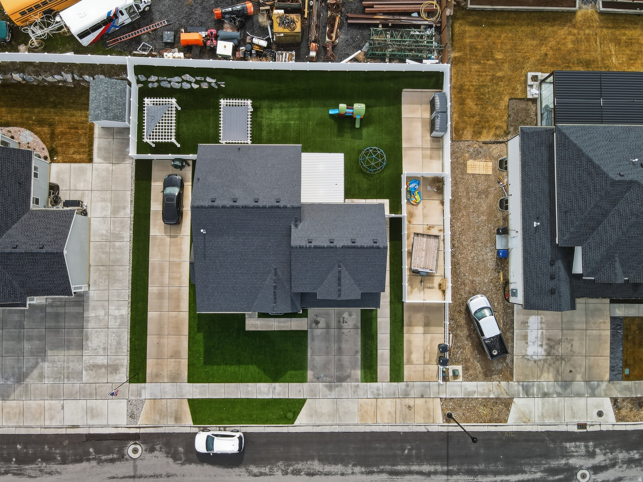 RIVER POINT - Residential