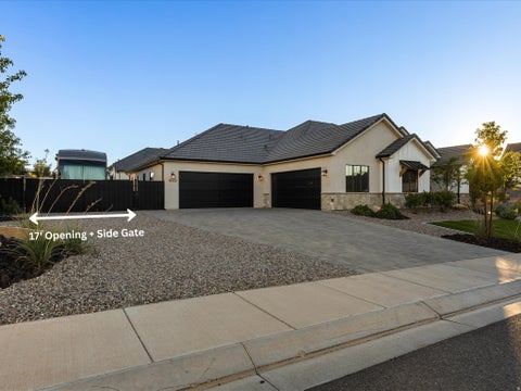 Tiny photo for 1643 W BELAYER DR, Saint George, UT 84770 (MLS # 2185250)