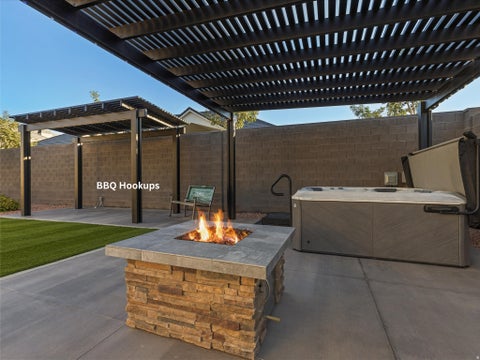 Tiny photo for 1643 W BELAYER DR, Saint George, UT 84770 (MLS # 2185250)