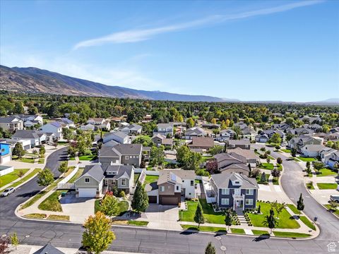 Tiny photo for 1578 E MAPLE WAY, Layton, UT 84040 (MLS # 2093446)