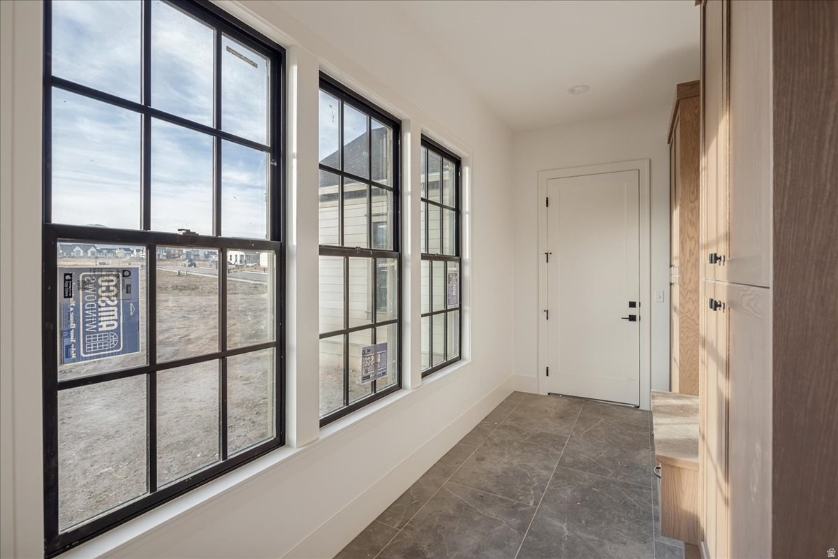 DAYBREAK - Residential