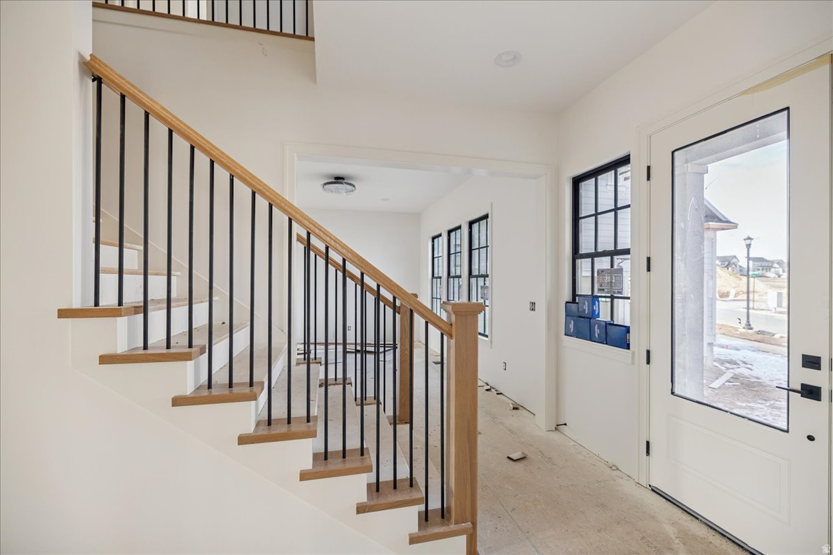 DAYBREAK - Residential