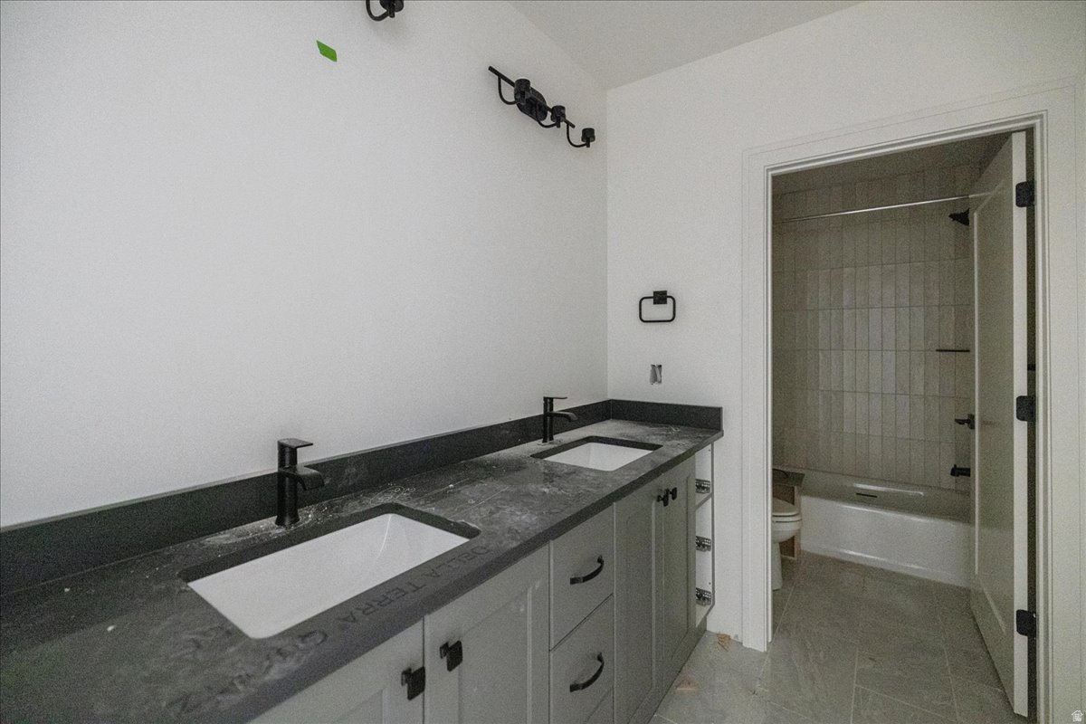 DAYBREAK - Residential