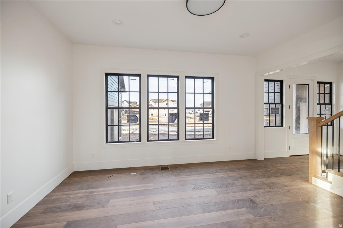 DAYBREAK - Residential