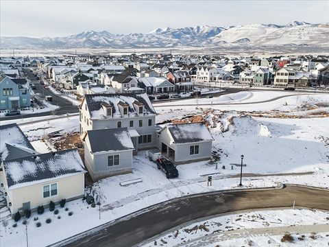 Tiny photo for 6731 W SPLASH WAY #137, South Jordan, UT 84009 (MLS # 2130336)