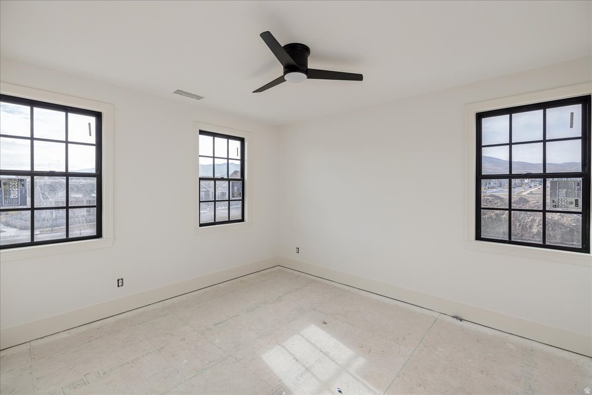 DAYBREAK - Residential