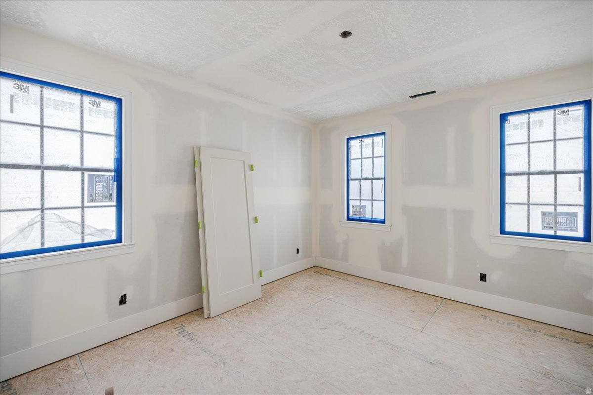 DAYBREAK - Residential