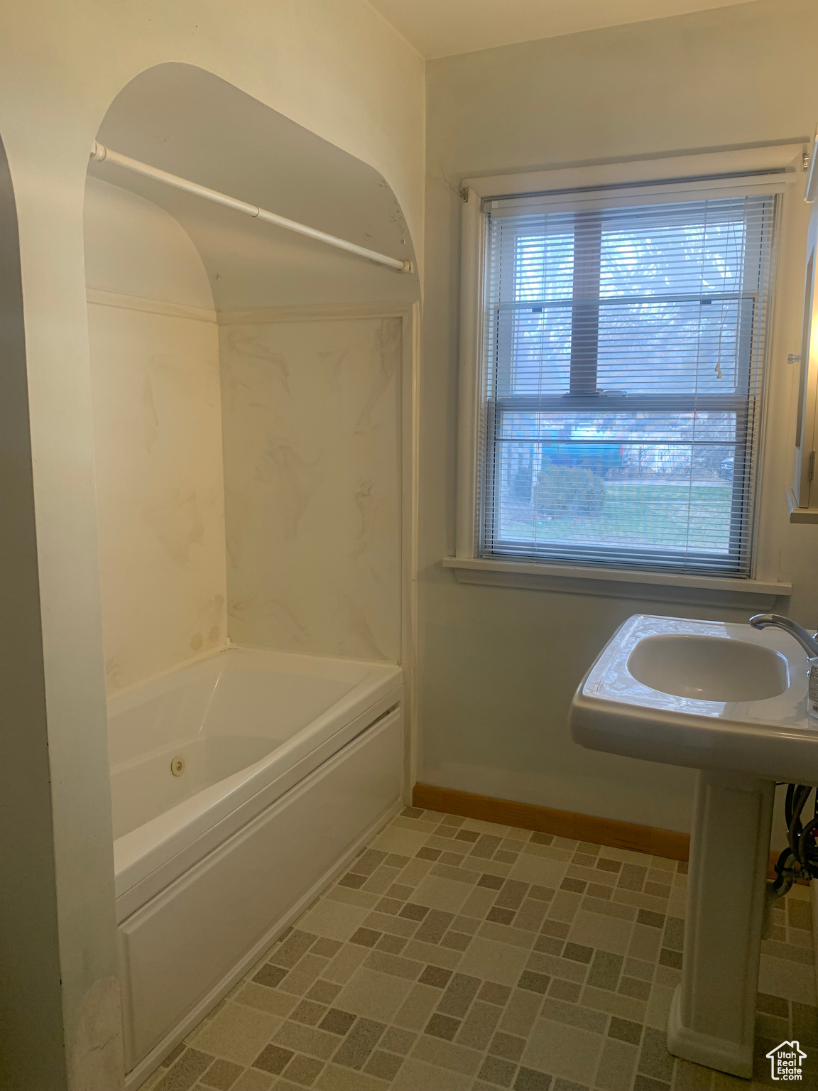 207 N Harrisville Rd, Ogden, Utah image 17