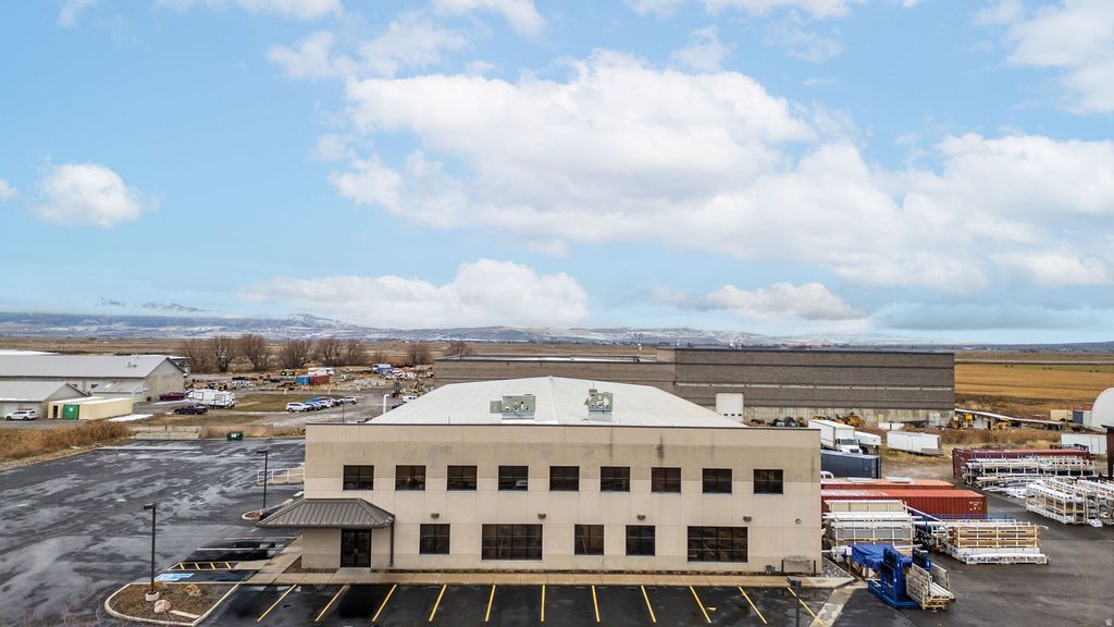 Photo of 3775 N 200 W, Hyde Park, UT 84318 (MLS # 2126060)