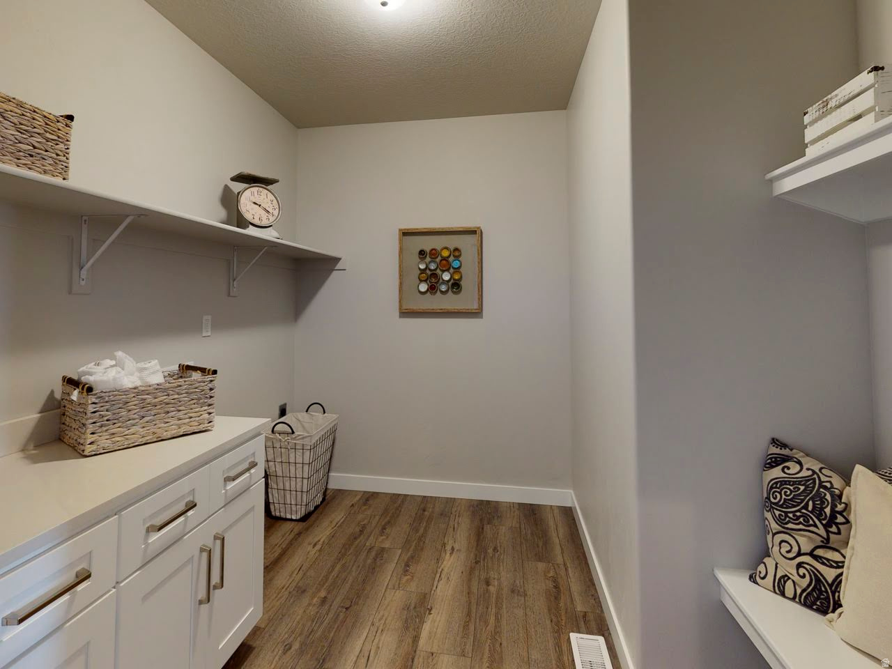 SCARLET RIDGE - Residential