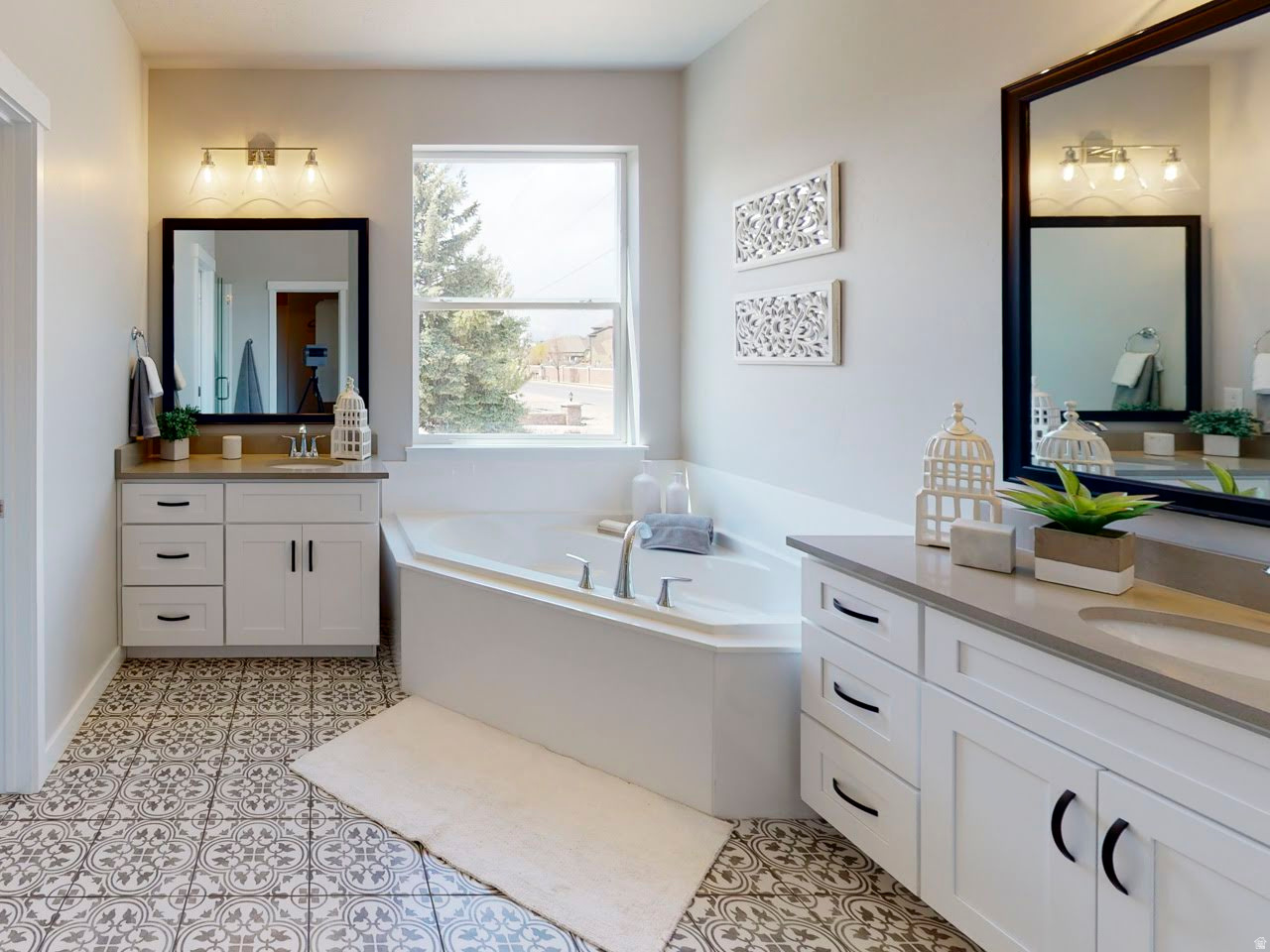 SCARLET RIDGE - Residential