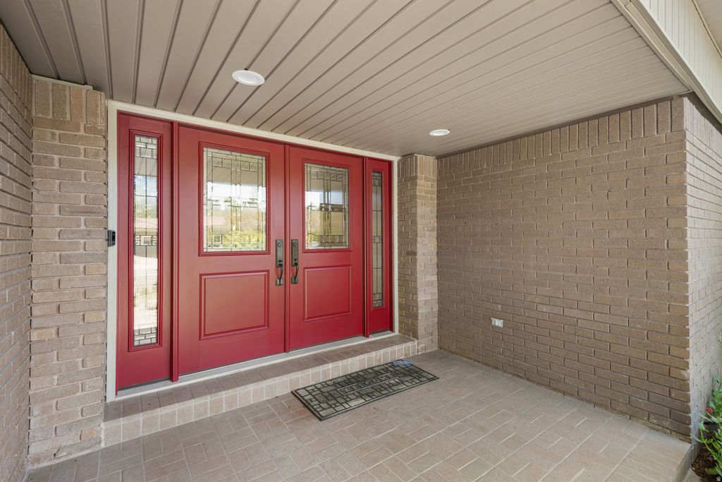 Photo of 2931 E ROBIDOUX RD S, Sandy, UT 84093 (MLS # 2156092)