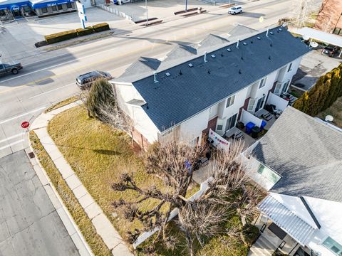 Tiny photo for 320 N 200 W #4, Bountiful, UT 84010 (MLS # 2135236)