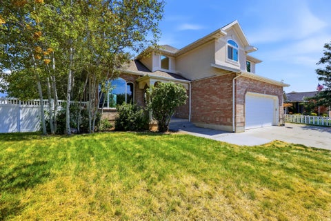 Tiny photo for 2715 S 800 W, Syracuse, UT 84075 (MLS # 2175626)
